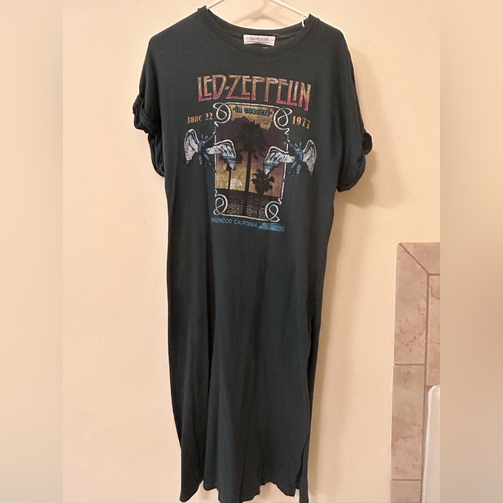Daydreamer Led Zeppelin tee dress